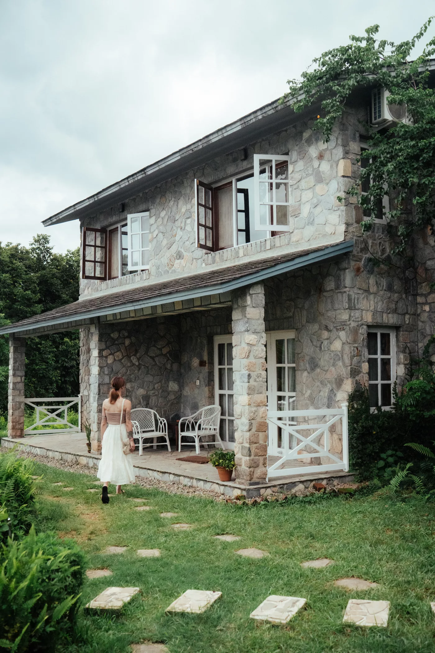 Classic cottage room
